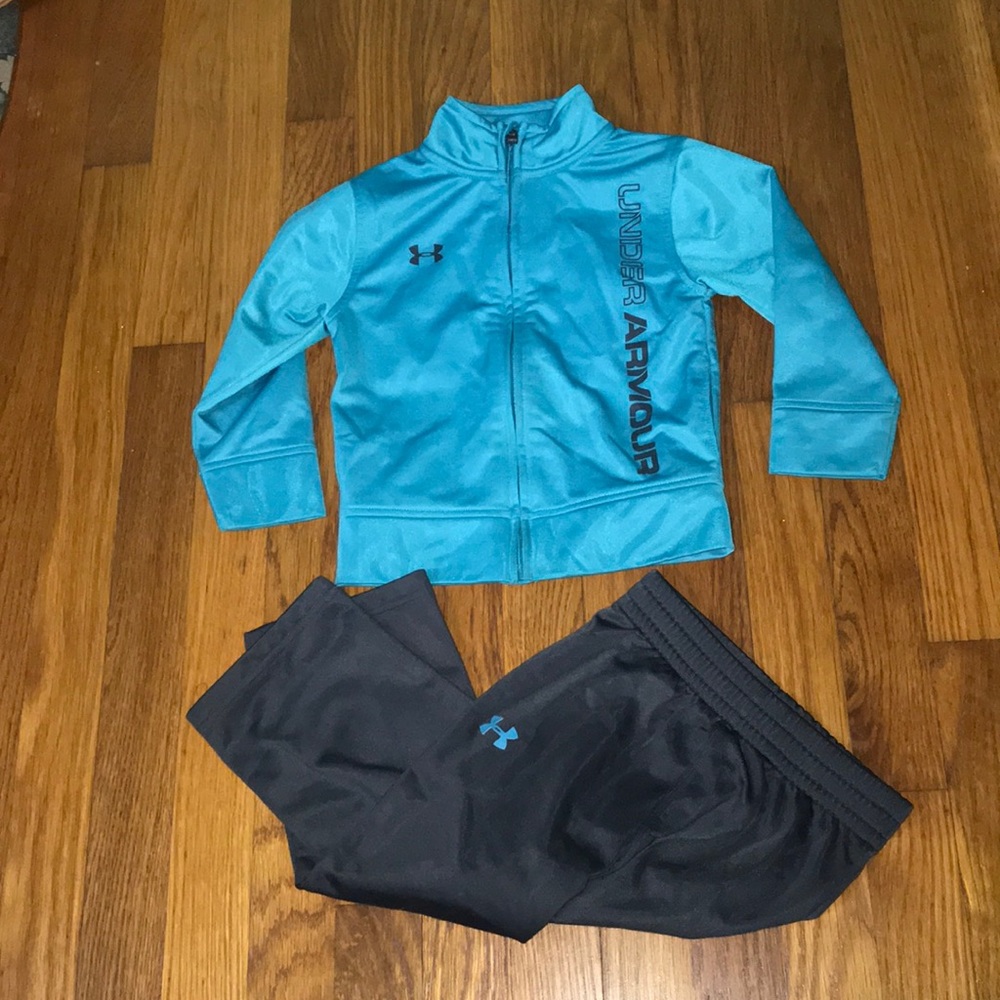 boy under armor outfit